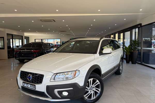 2014 Volvo XC70 D5 TEKNIK BZ MY13