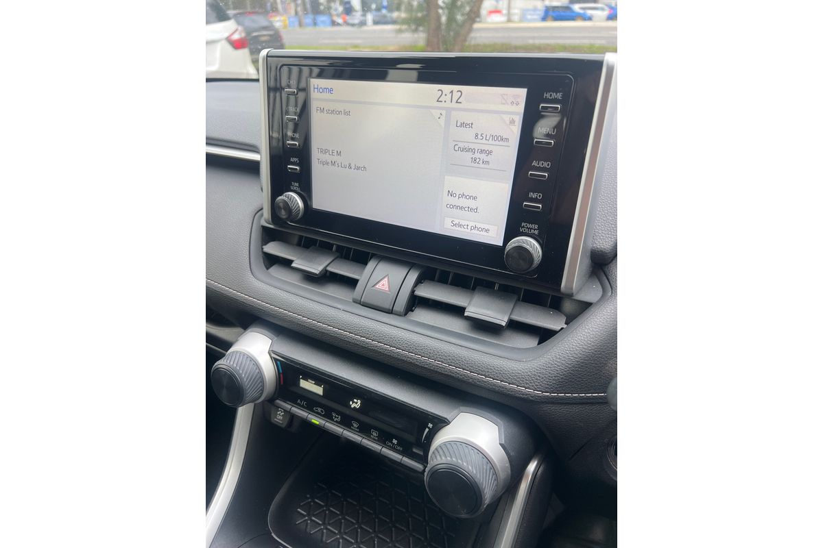 2022 Toyota RAV4 GX AXAH52R image 13