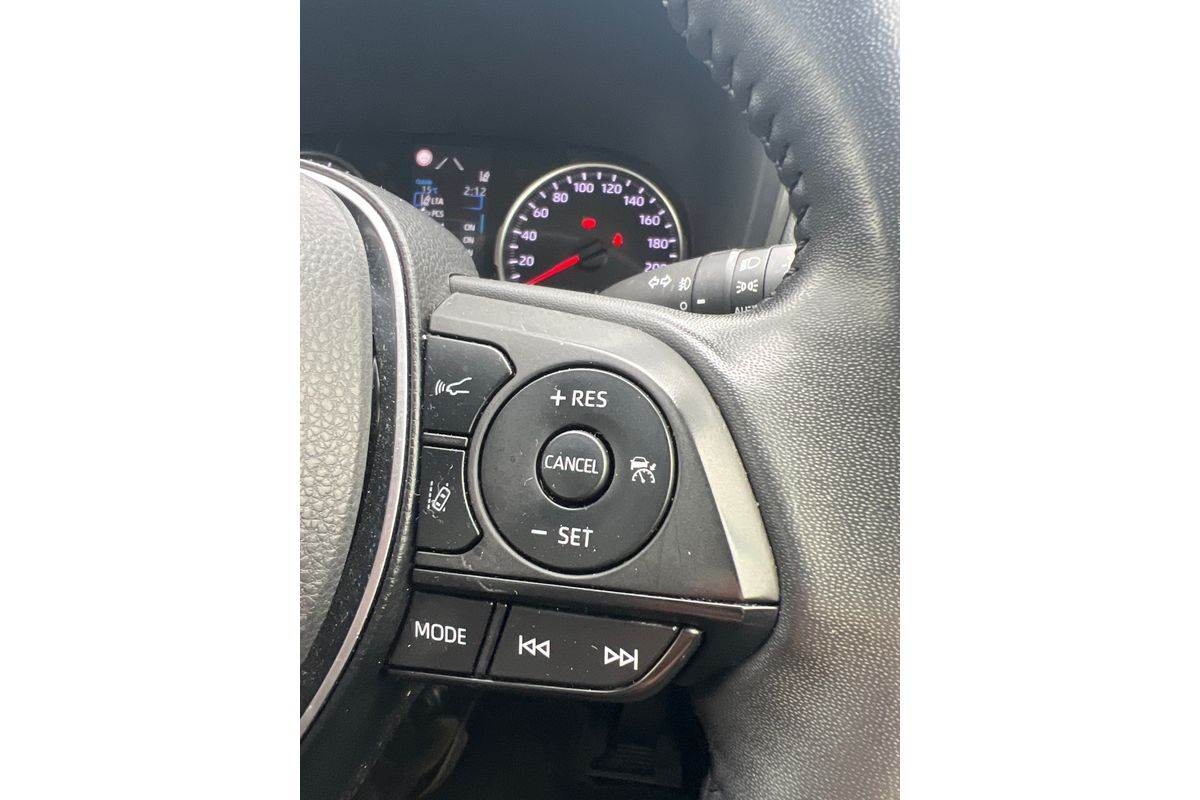 2022 Toyota RAV4 GX AXAH52R image 18