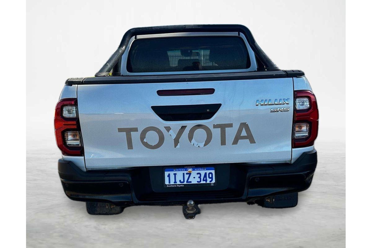 2024 Toyota Hilux SR5 GUN126R 4X4