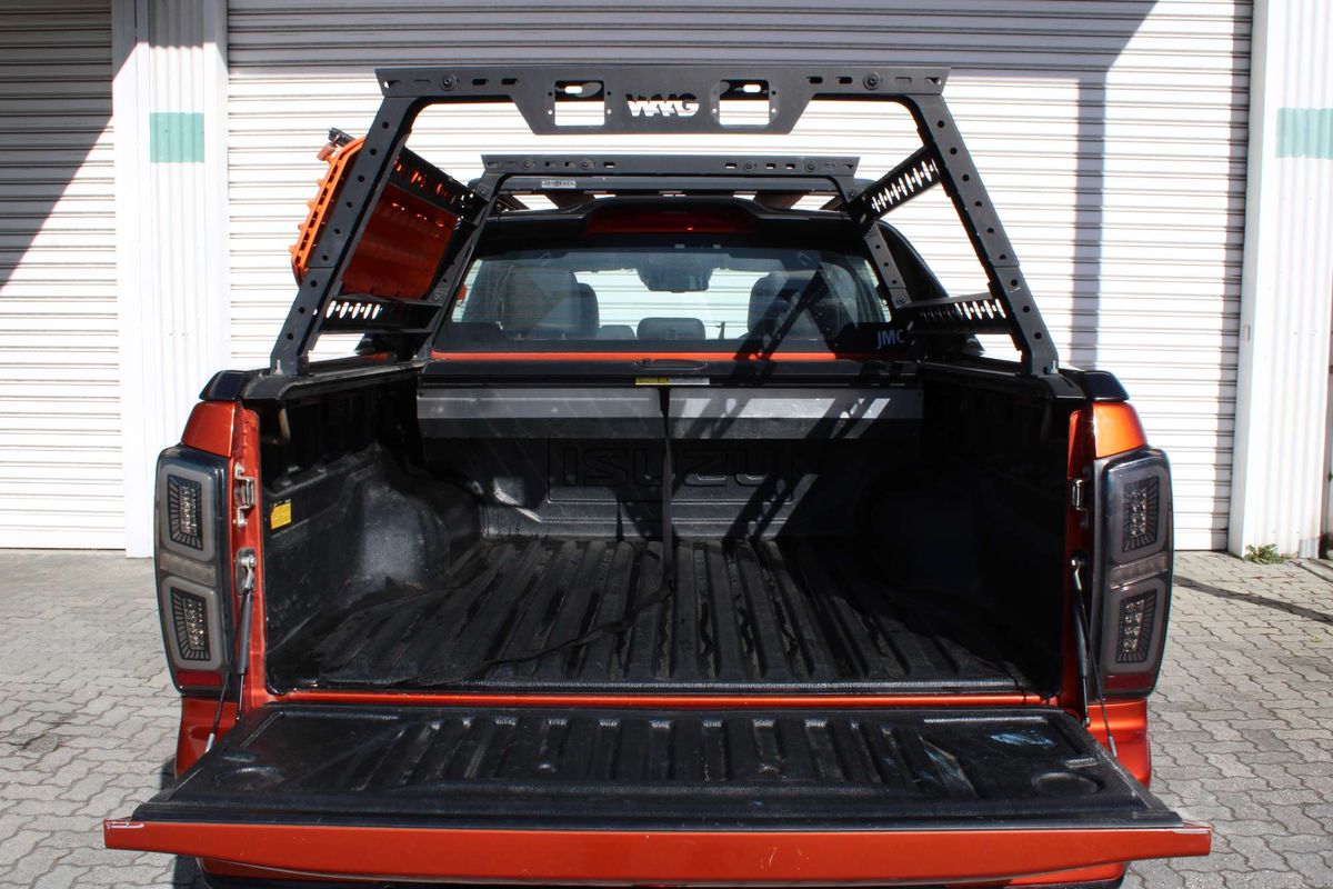 2023 Isuzu D-MAX X-TERRAIN 4X4