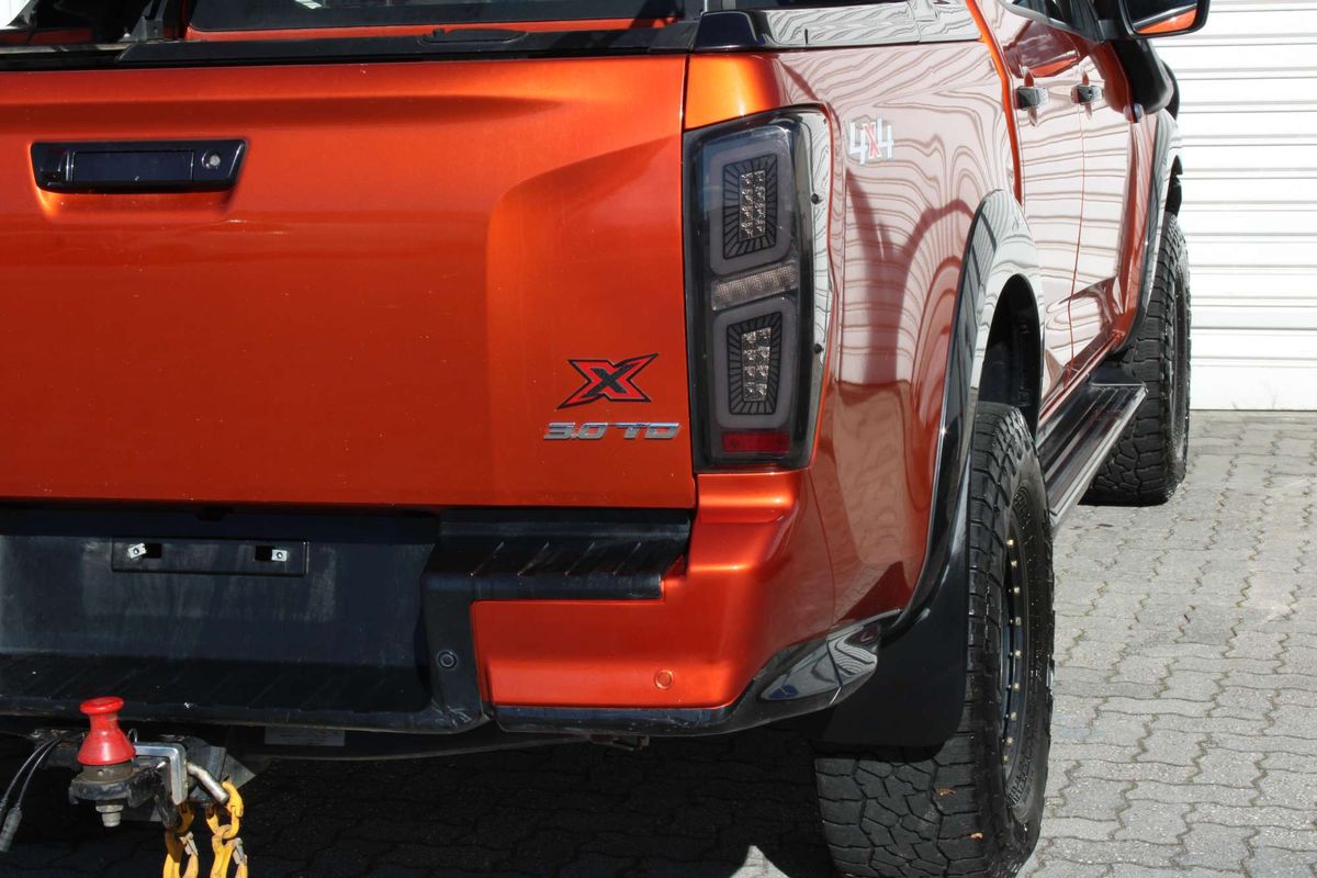 2023 Isuzu D-MAX X-TERRAIN 4X4