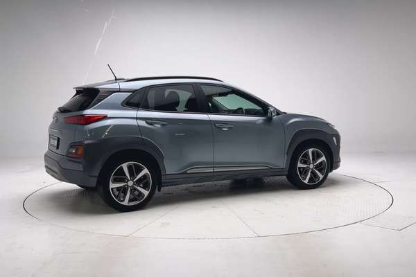 2017 Hyundai Kona Highlander OS thumb-2