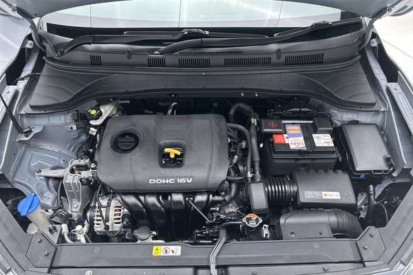 2017 Hyundai Kona Highlander OS thumb-10