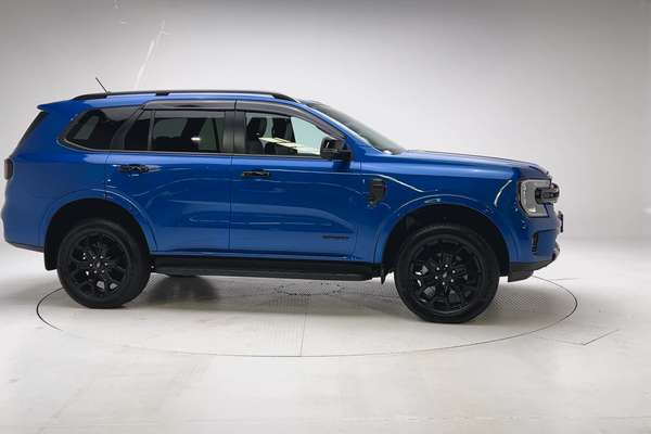 2023 Ford Everest Sport 3.0L thumb-3