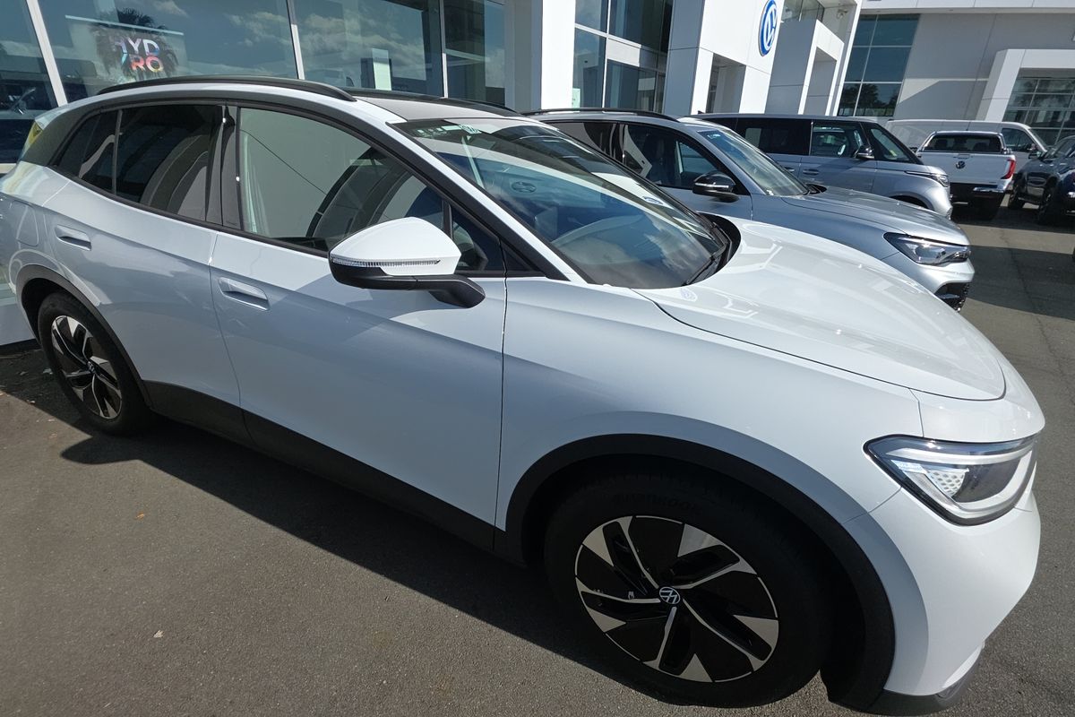 2025 Volkswagen ID.4 Pro E2