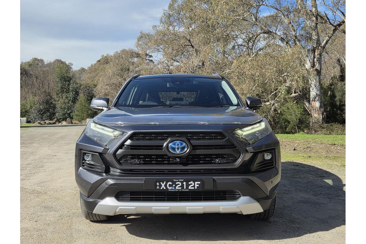 2021 Toyota RAV4 Edge AXAH54R