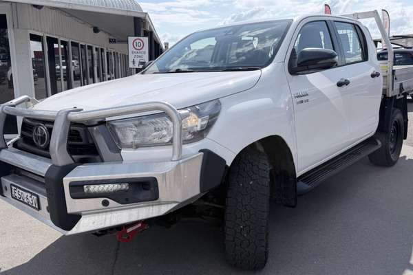 2021 Toyota Hilux SR (4x4) GUN126R 4X4