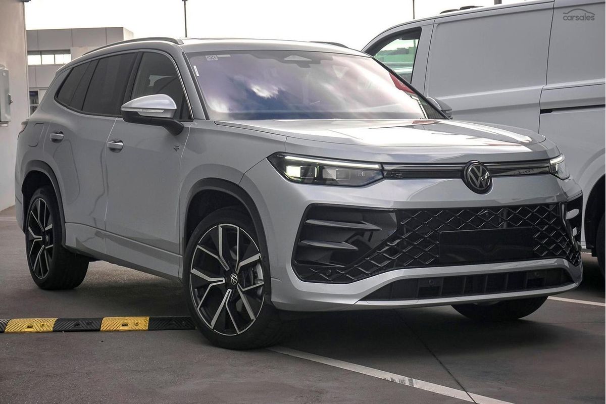 2025 Volkswagen Tayron 195TSI R-Line R4