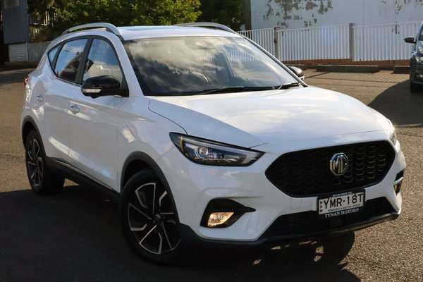 2022 MG ZST Essence