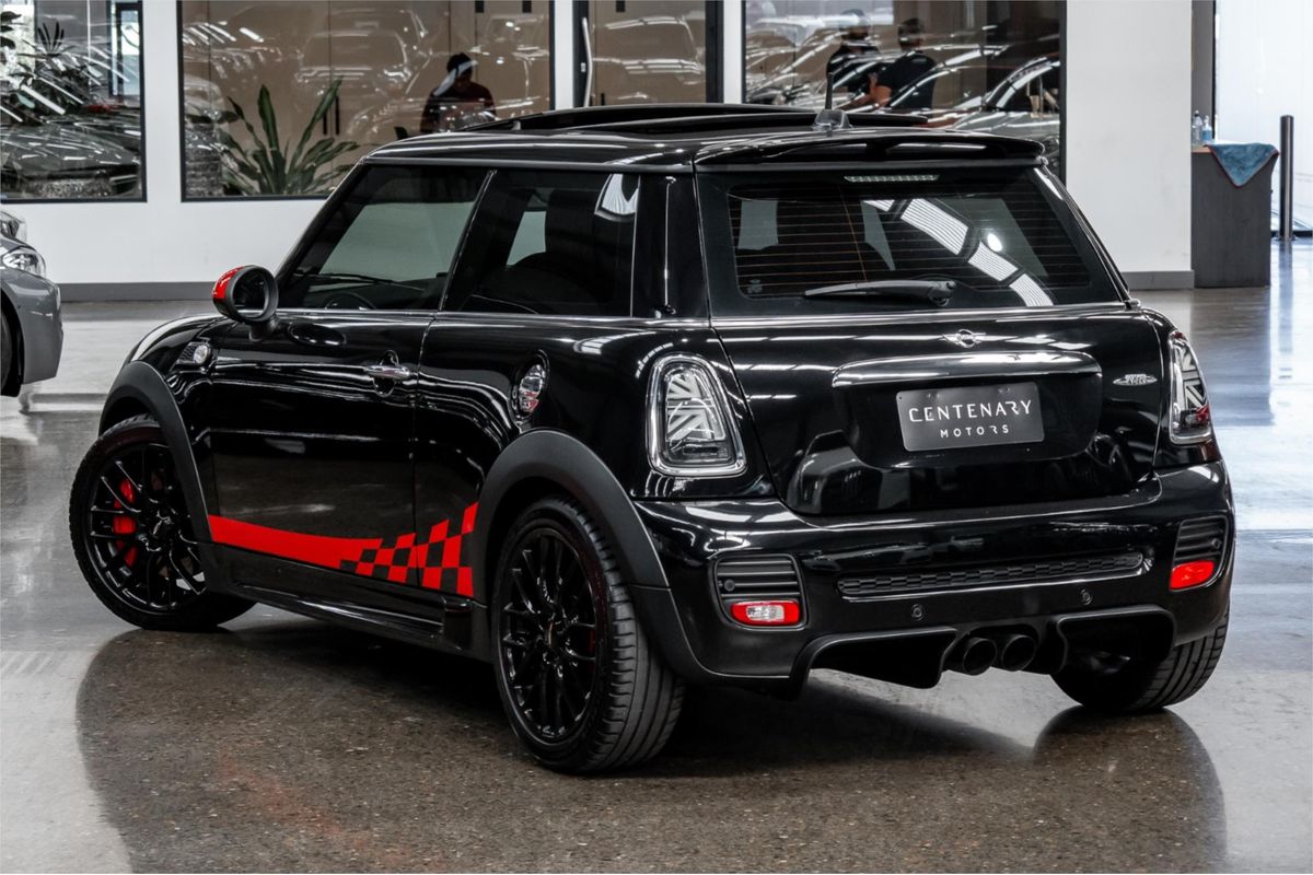 2013 MINI Hatch John Cooper Works R56 LCI