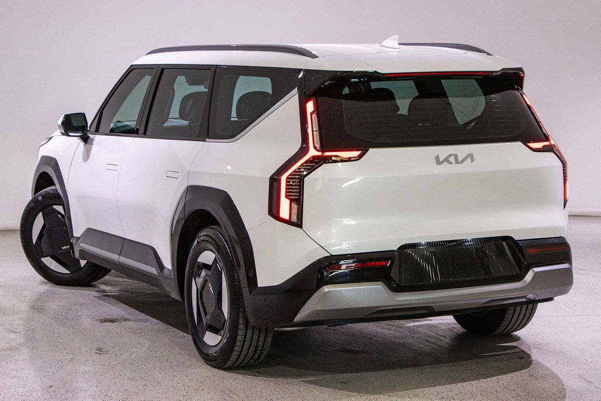 2024 Kia EV9 Earth MV