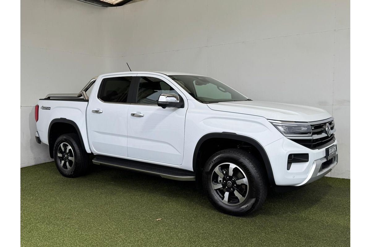 2025 Volkswagen Amarok TDI600 Style NF 4X4 image 5