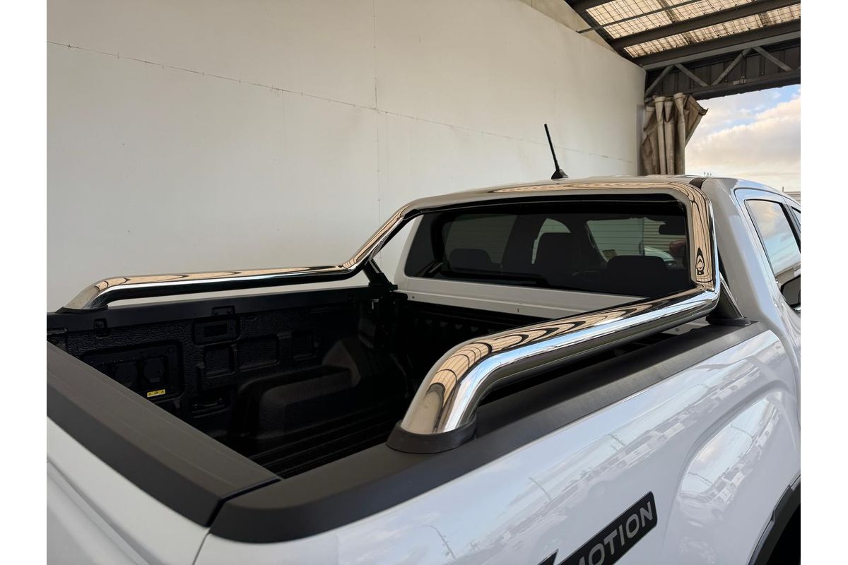 2025 Volkswagen Amarok TDI600 Style NF 4X4 image 8