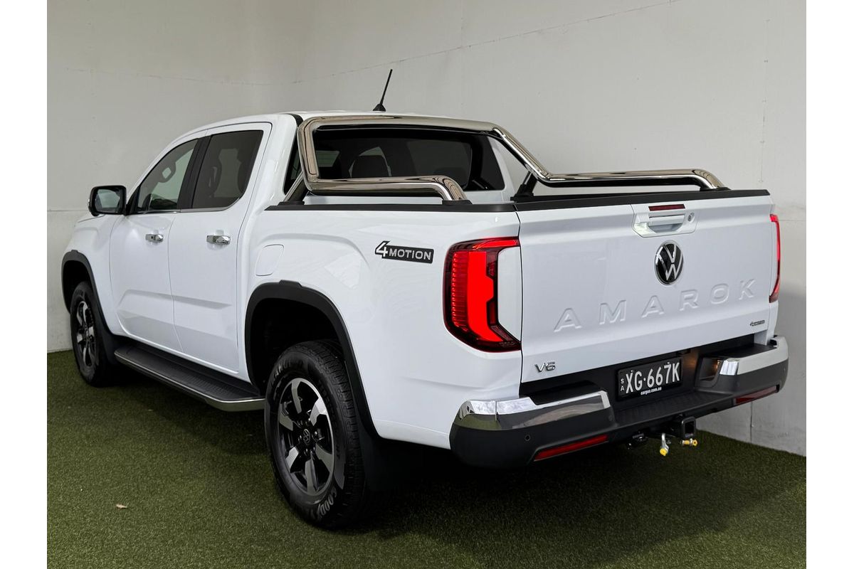 2025 Volkswagen Amarok TDI600 Style NF 4X4 image 9