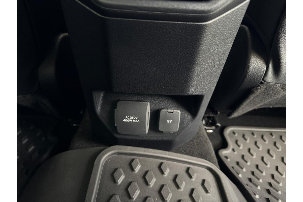 2025 Volkswagen Amarok TDI600 Style NF 4X4 image 18
