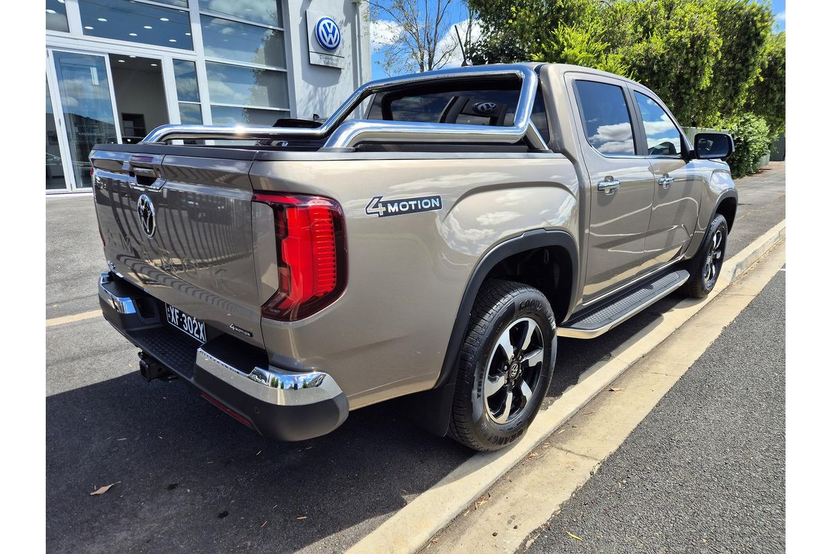2025 Volkswagen Amarok TDI600 Style NF 4X4 image 5
