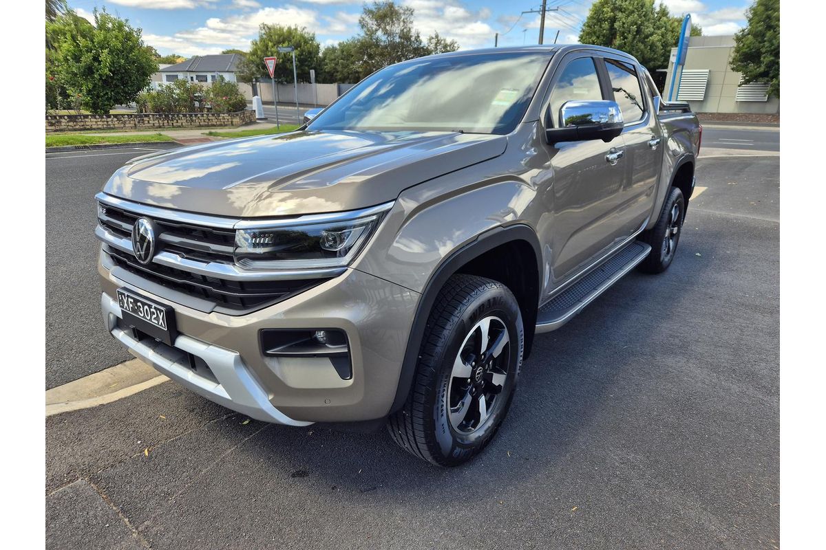 2025 Volkswagen Amarok TDI600 Style NF 4X4 image 10
