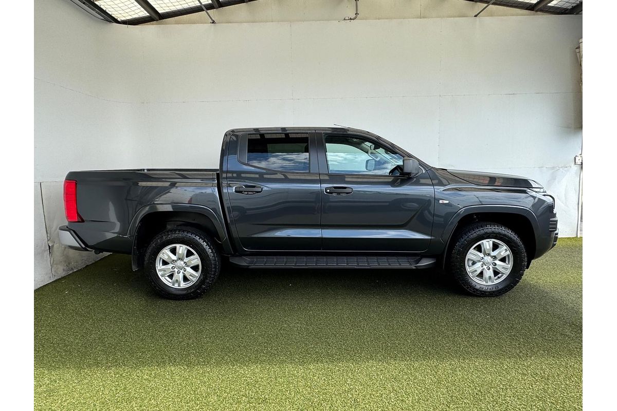 2025 Mitsubishi Triton GLX+ MV 4X4 image 10