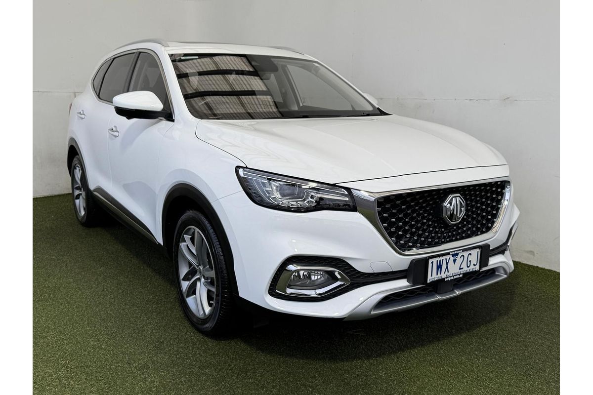2022 MG HS Essence SAS23