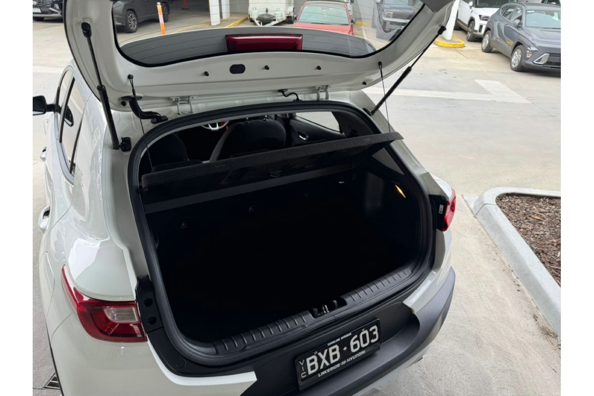 2022 Kia Stonic S YB image 6