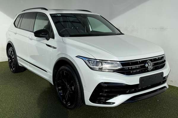 2024 Volkswagen Tiguan Wolfsburg Edition Allspace 5N