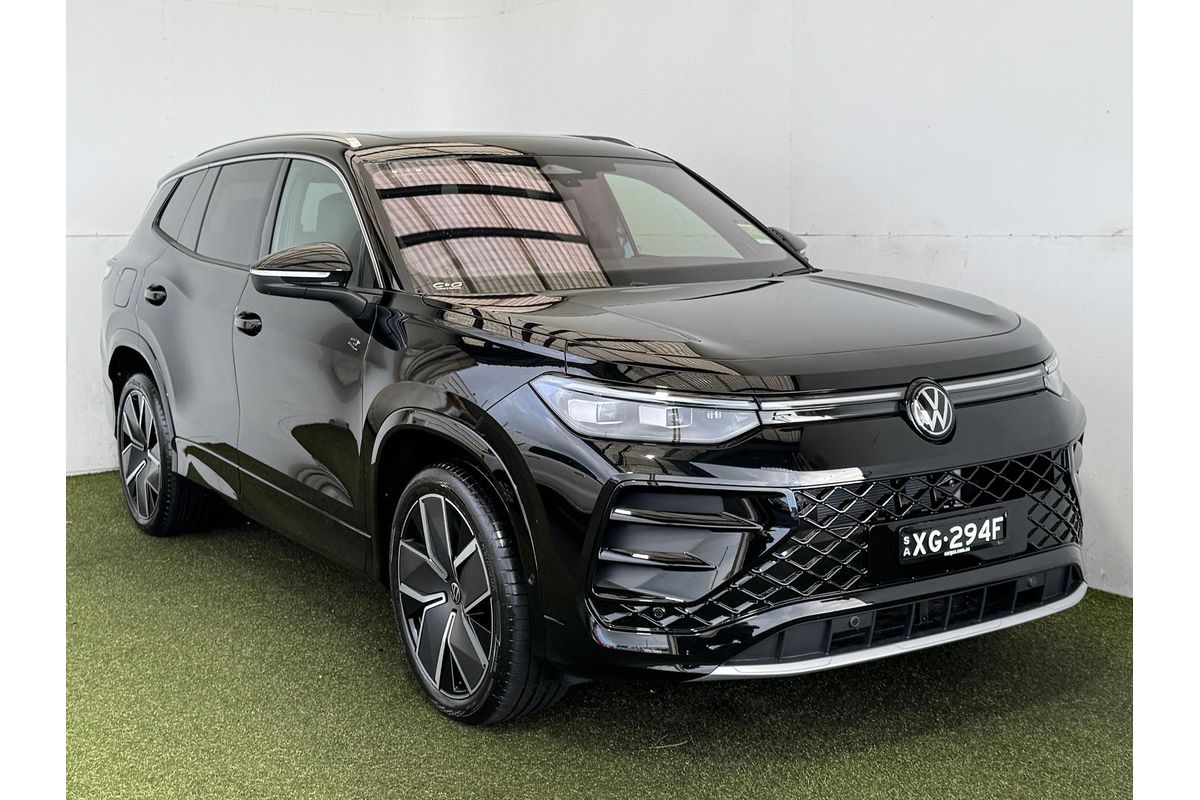 2026 Volkswagen Tayron 200TSI eHybrid R-Line R4
