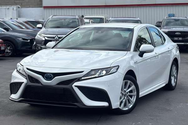 2022 Toyota Camry Ascent Sport AXVH70R