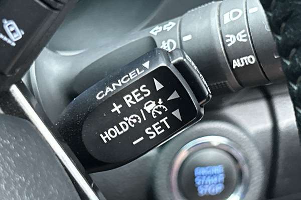 2023 Toyota Hilux Rogue GUN126R 4X4 thumb-15