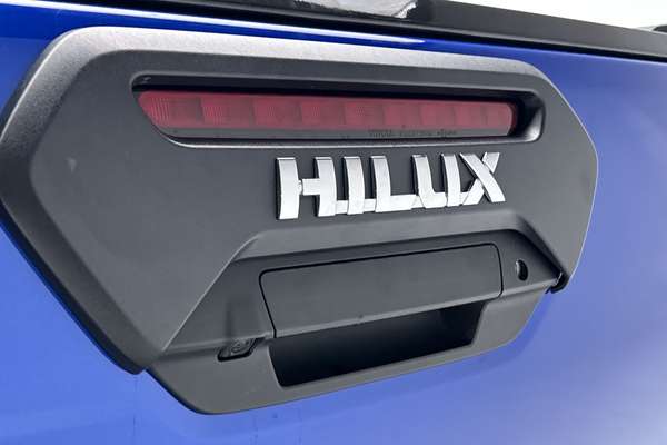 2023 Toyota Hilux Rogue GUN126R 4X4 thumb-21