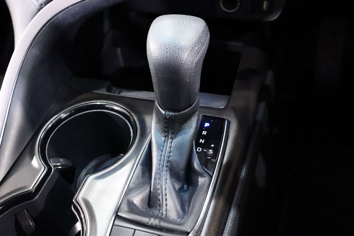 2022 Toyota Camry Ascent AXVH70R