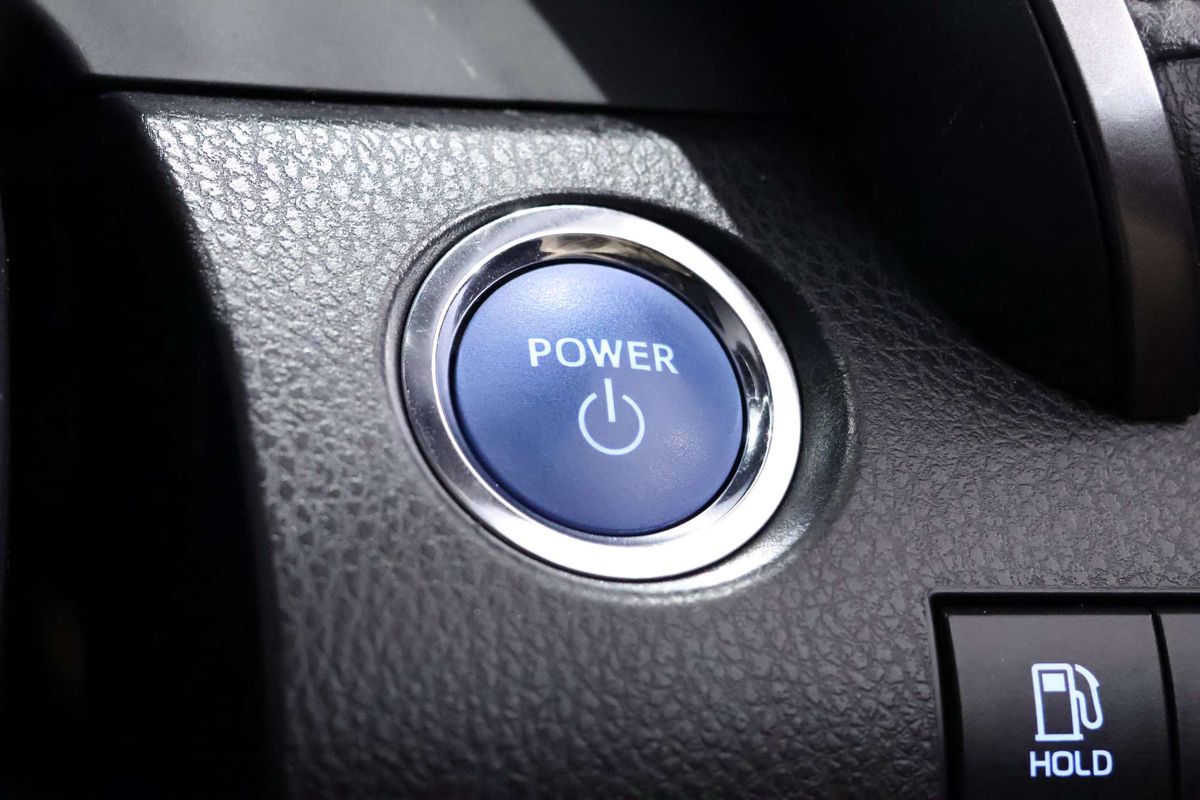 2022 Toyota Camry Ascent AXVH70R