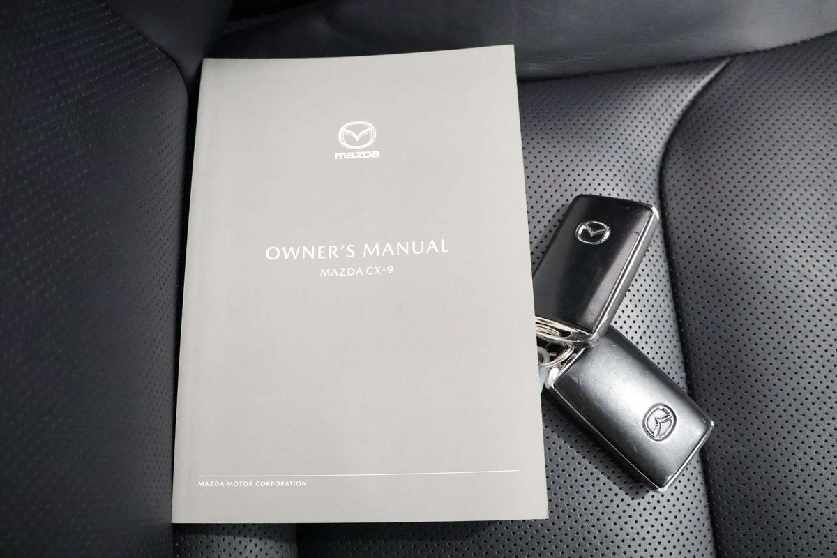 2023 Mazda CX-9 Touring TC
