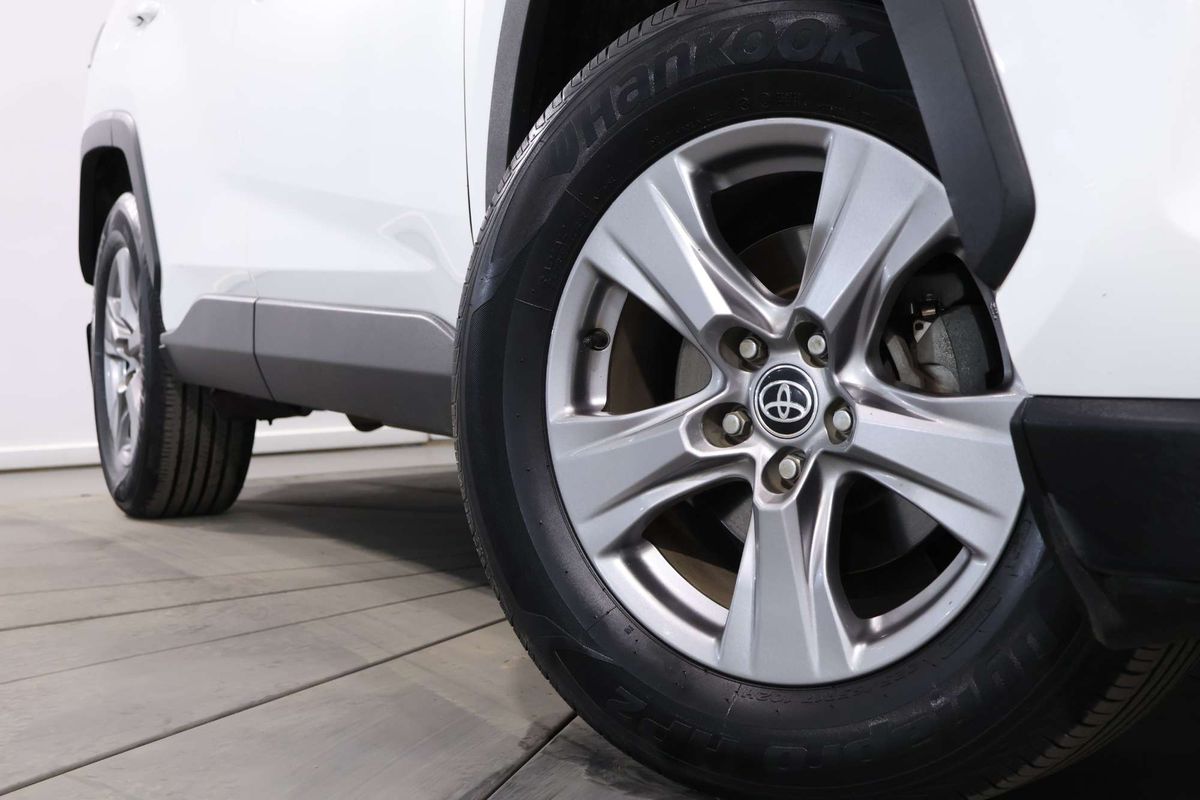 2022 Toyota RAV4 GX AXAH54R