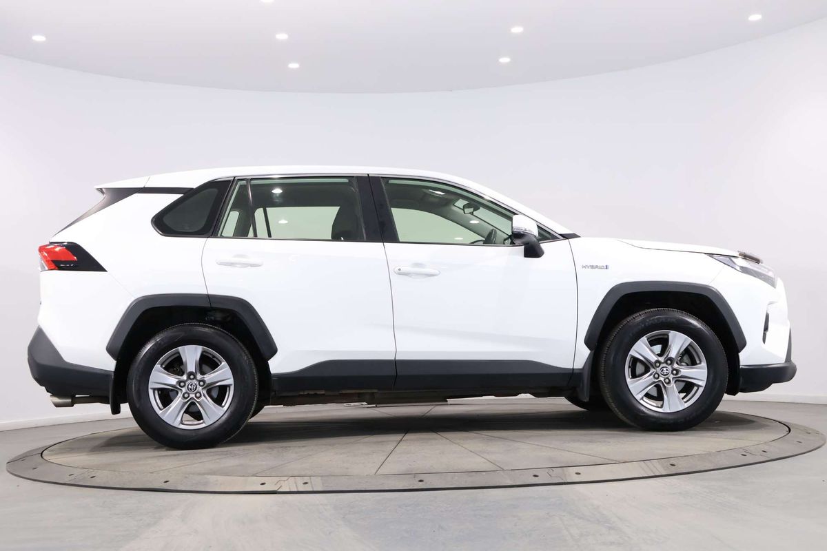 2022 Toyota RAV4 GX AXAH54R