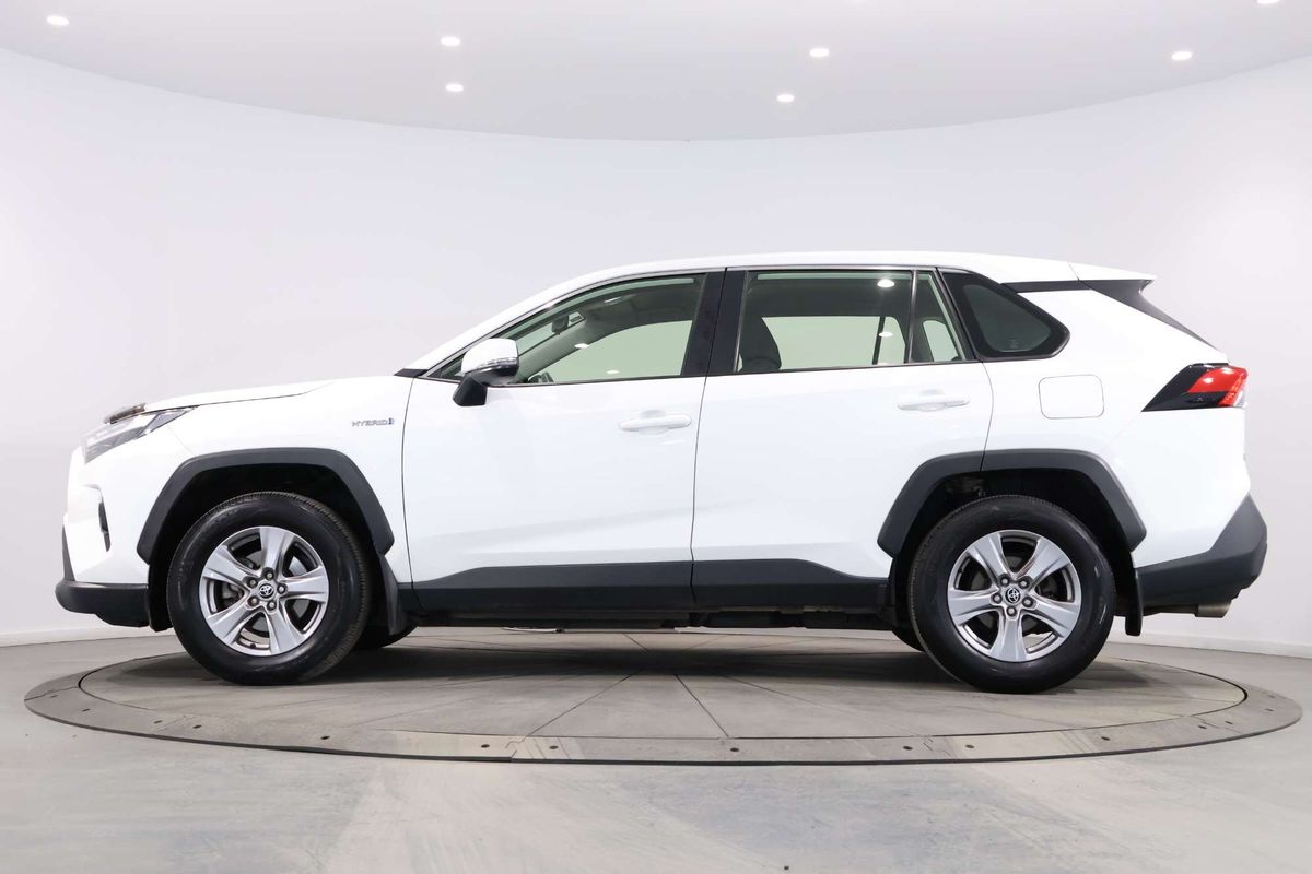2022 Toyota RAV4 GX AXAH54R