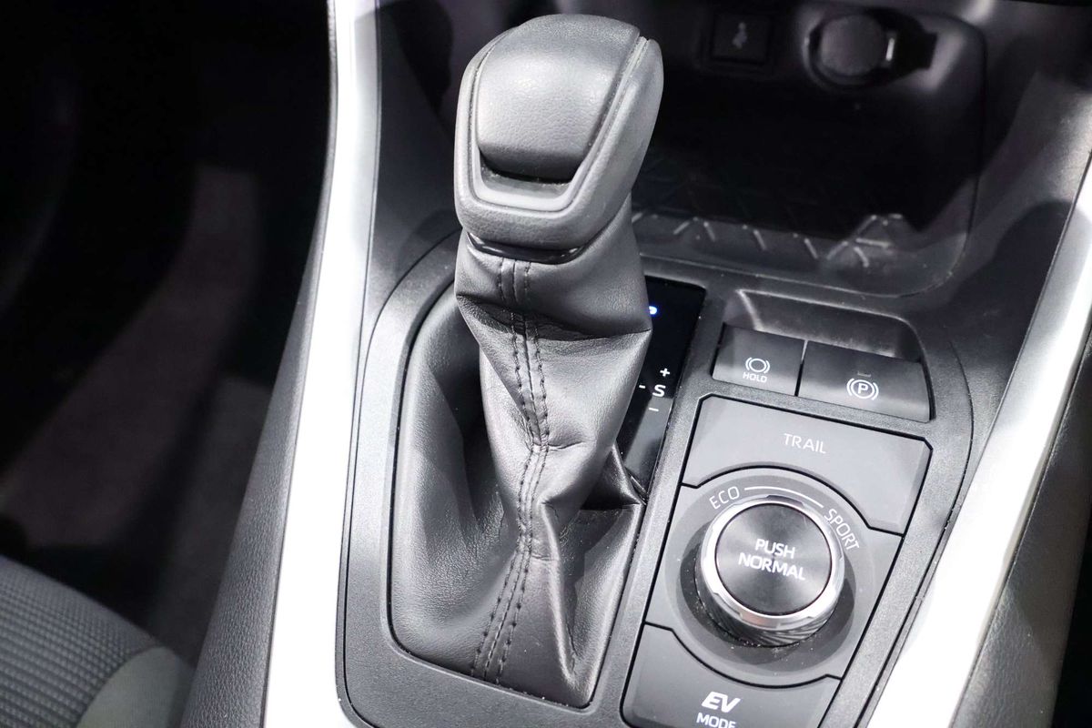 2022 Toyota RAV4 GX AXAH54R
