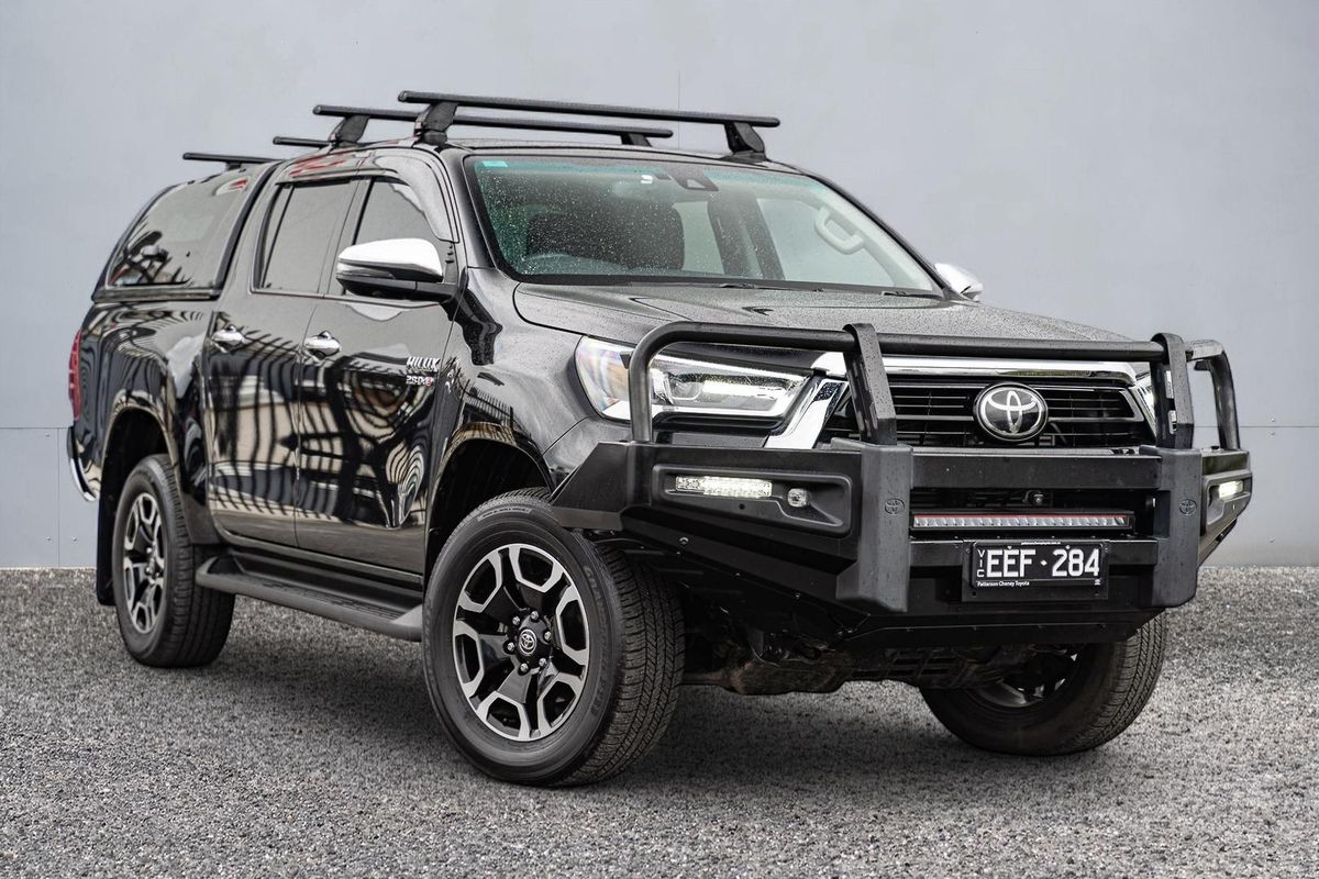 2023 Toyota Hilux SR5 GUN126R