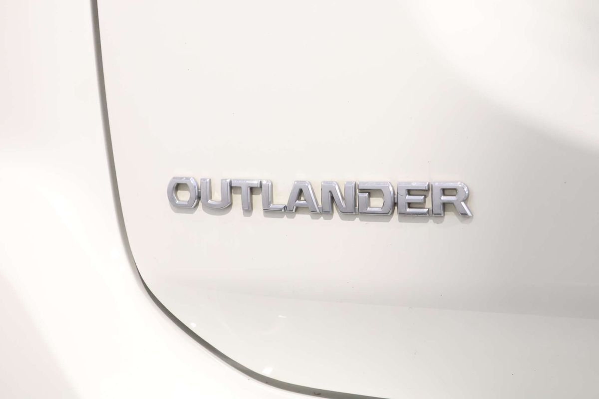 2018 Mitsubishi Outlander LS ZL