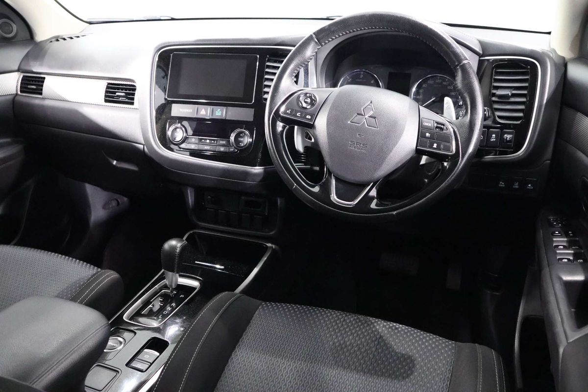 2018 Mitsubishi Outlander LS ZL