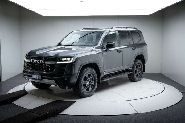 2024 Toyota Landcruiser GR Sport FJA300R