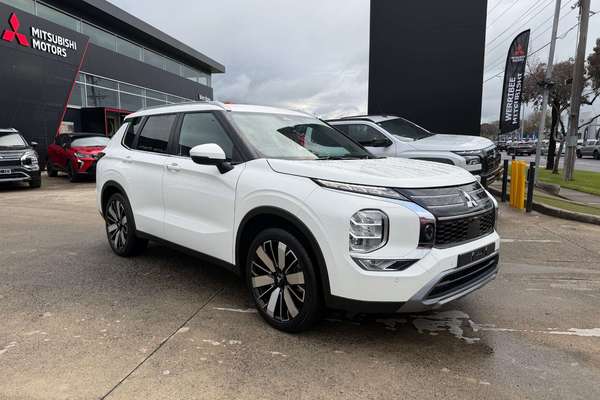2025 Mitsubishi Outlander Aspire ZM