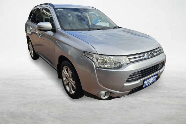 2013 Mitsubishi Outlander LS ZJ