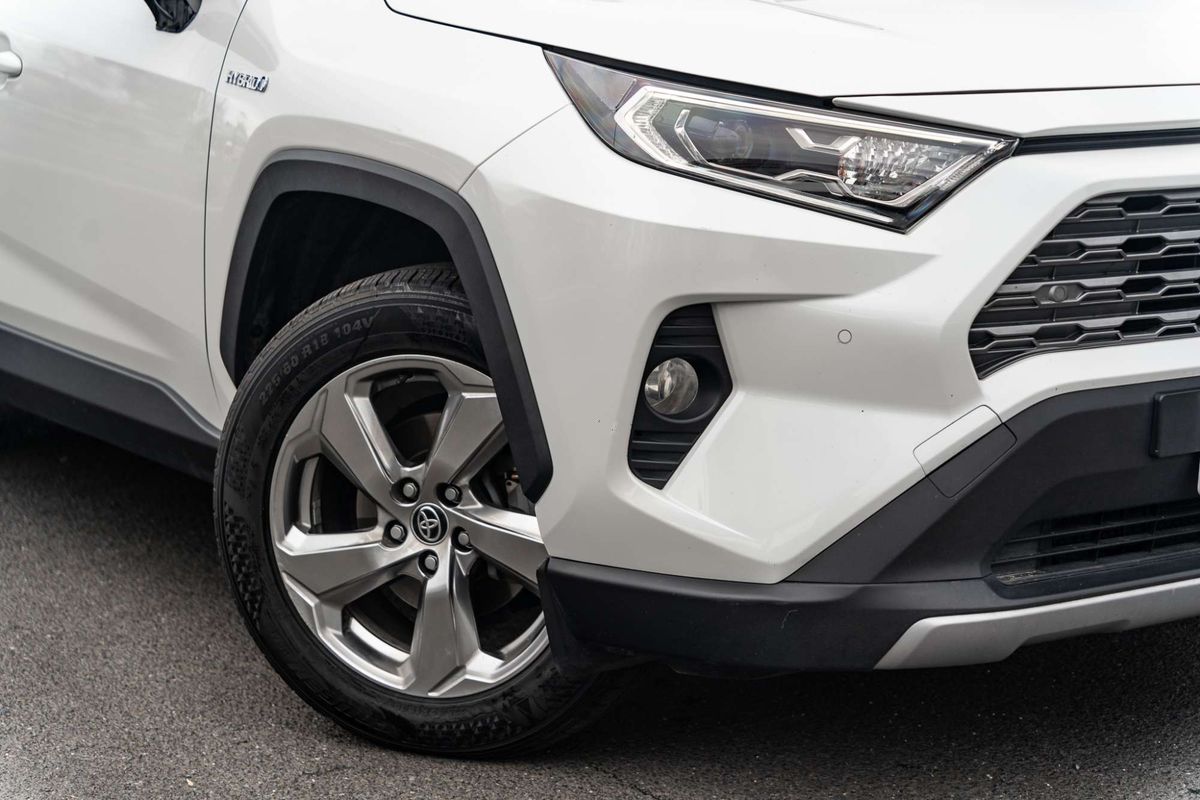 2020 Toyota RAV4 GXL AXAH52R