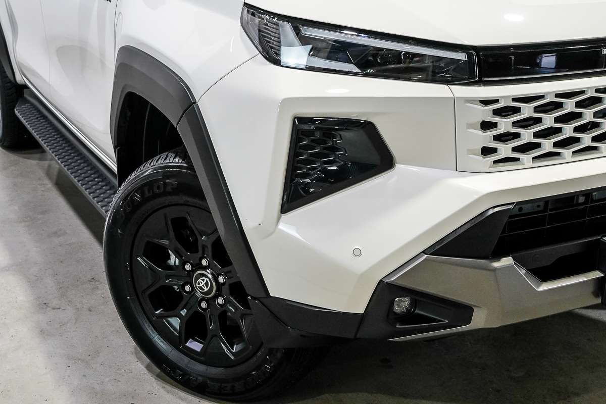 2026 Toyota Hilux Rogue 48V GUN227R 4X4