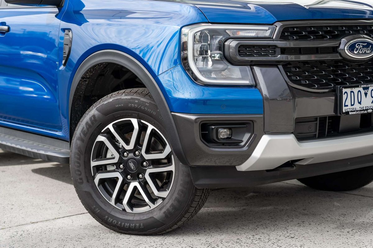 2025 Ford Ranger XLT 4X4 2.0L