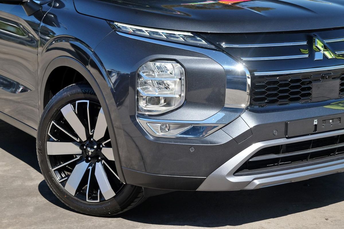 2025 Mitsubishi Outlander Aspire ZM