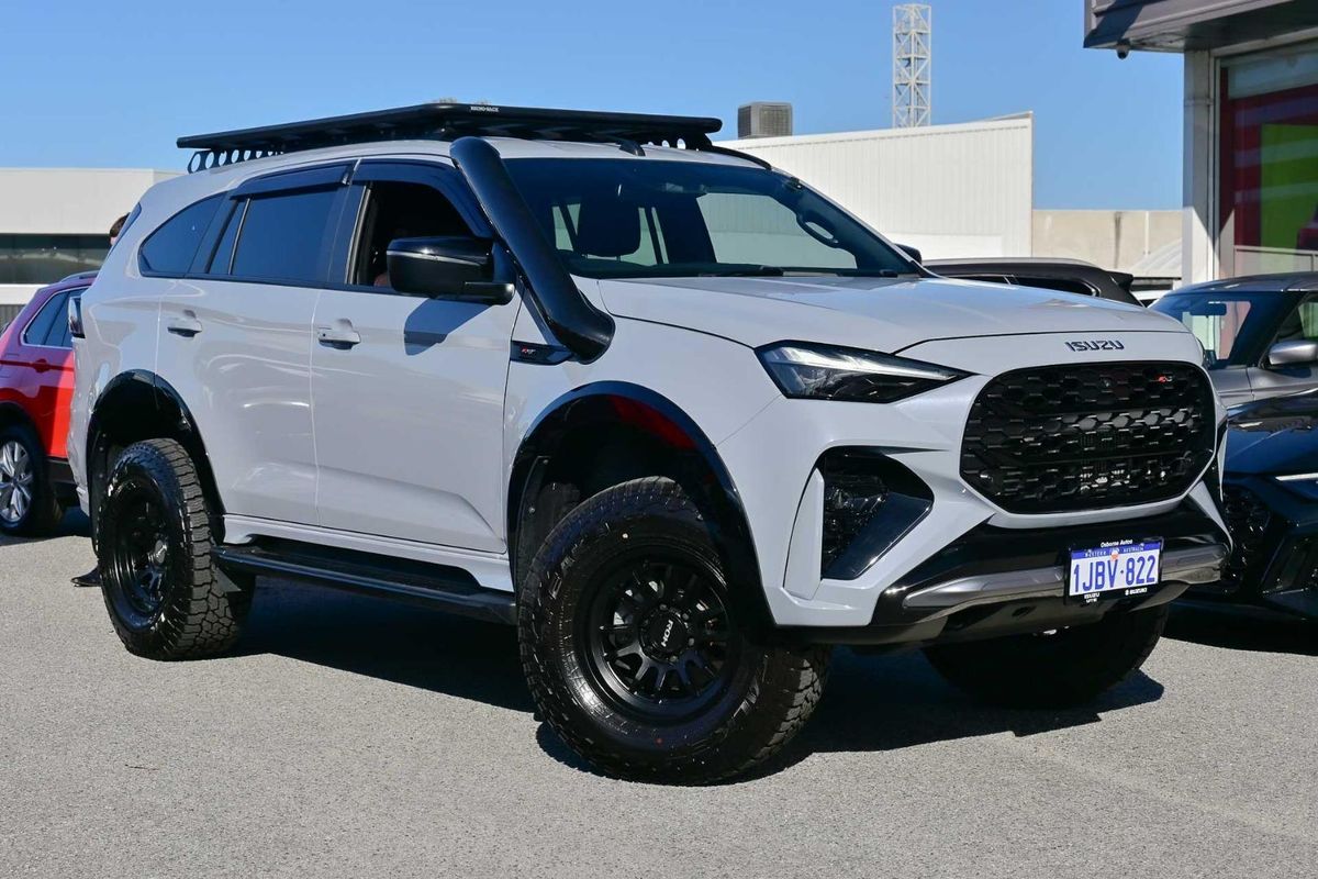 2024 Isuzu MU-X X-TERRAIN