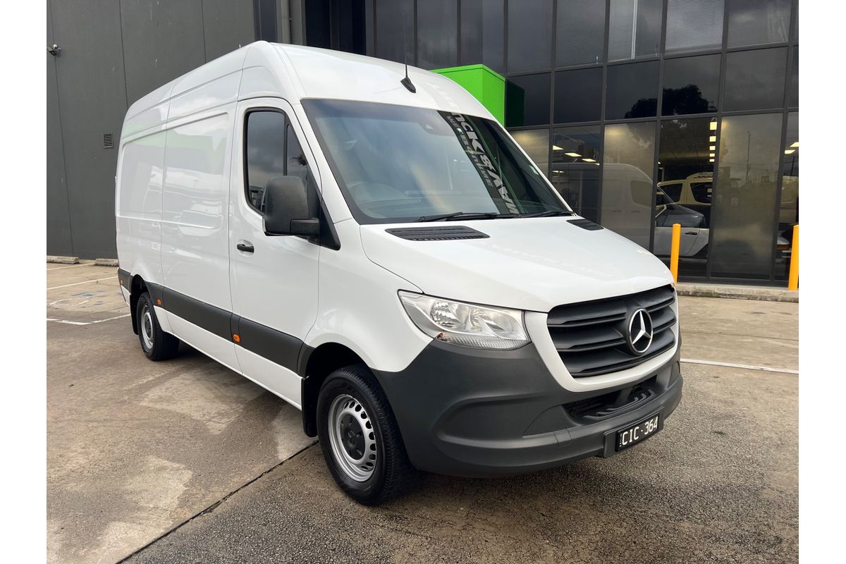 2023 Mercedes-Benz Sprinter 317CDI VS30 MWB Low Roof