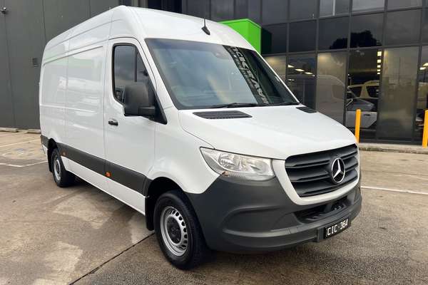 2023 Mercedes-Benz Sprinter 317CDI VS30 MWB Low Roof